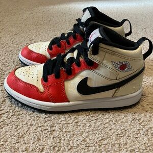 Air Jordan 1 Mid SS ‘88 "Dunk Contest" Special Edition Sneakers (PS) 13.5C